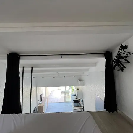 Helio 78 别墅 阿格德